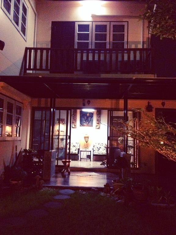 Mon Lodge & Yoga Donmueang Bangkok Exteriér fotografie