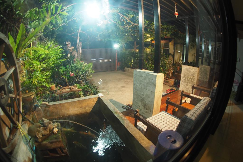 Mon Lodge & Yoga Donmueang Bangkok Exteriér fotografie